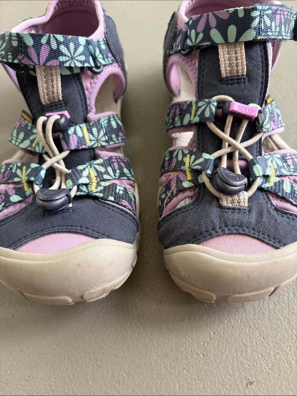 Keen Kids Floral Water Shoe Sandals - Navy & Purple Floral Size 1 Girls